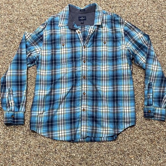 American Eagle Blue and White Plaid Men's Shirt - Picture 2 of 5